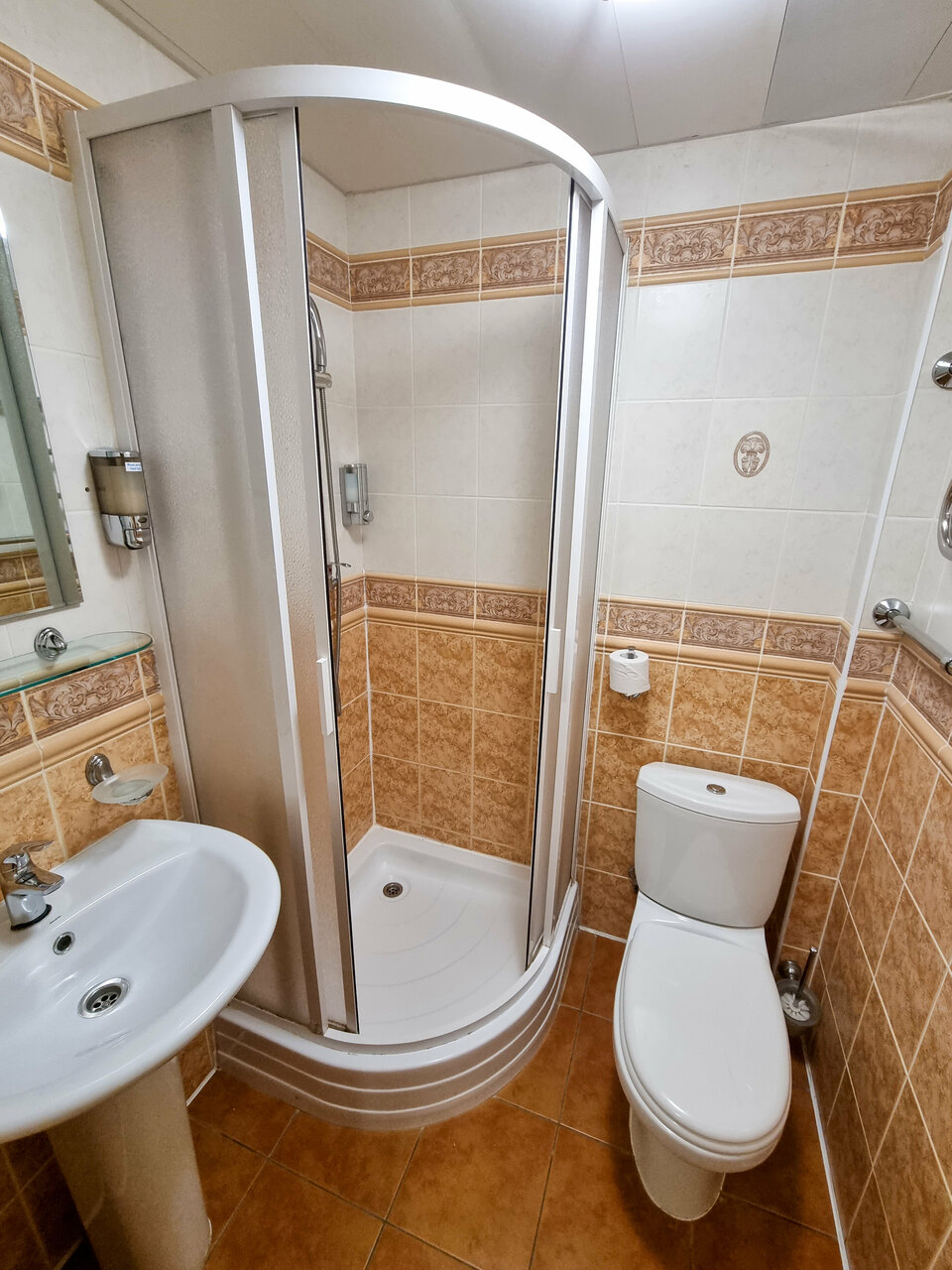 Гостиница Амакс Сафар-отель Казань