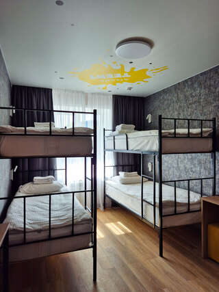 Гостиница Амакс Сафар-отель Казань Стандарт "АМАКС" улучшенный 8-ми местный-1