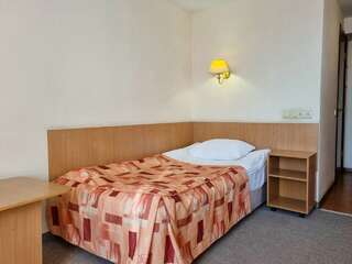 Гостиница Амакс Сафар-отель Казань Эконом одноместный-1