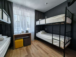 Гостиница Амакс Сафар-отель Казань Стандарт "АМАКС" улучшенный 4-х местный-1